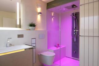 Referenzen Stuebler - Komplettbad, Dampfdusche, Waschtisch, WC